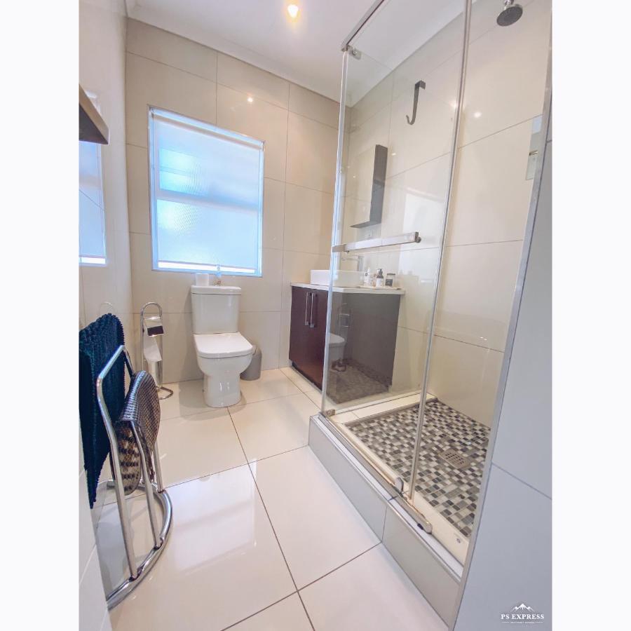 Hotel The Urban Mossel Bay Esterno foto