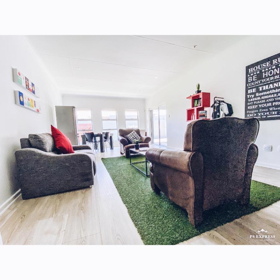Hotel The Urban Mossel Bay Esterno foto